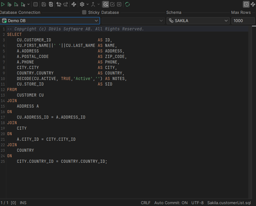 Screenshot of the SQL Commander editor interface