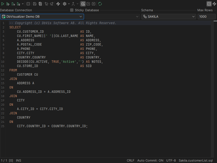 Screenshot of the SQL Commander editor interface